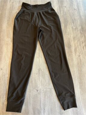 Old Navy Active Powersoft Jogger Leggings Womens Size Medium Tall Brown Pockets
